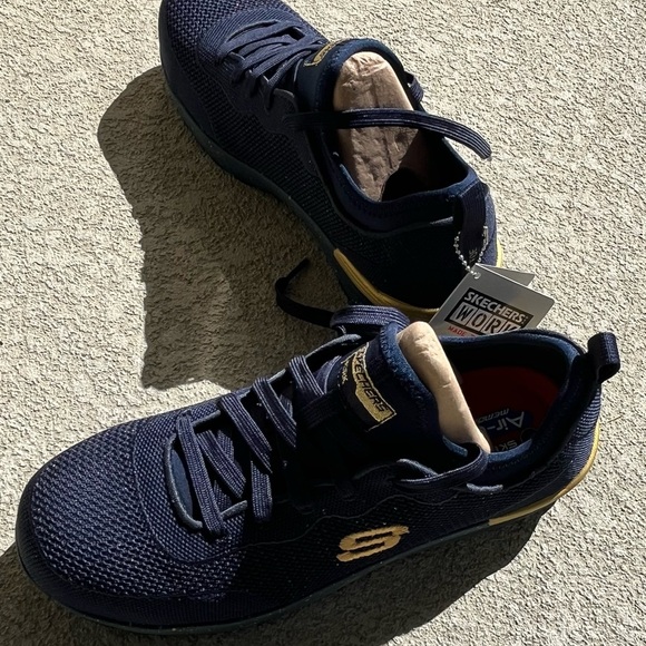 Skechers Work Shoes - Picture 3 of 6